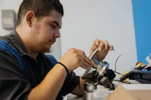 commercial-lock-repair-noble-locksmith.jpg